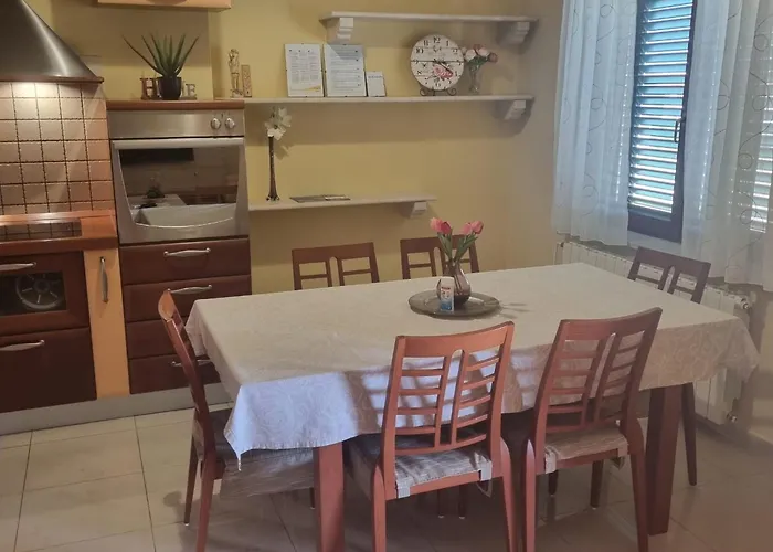 Superior Nina * Povljana